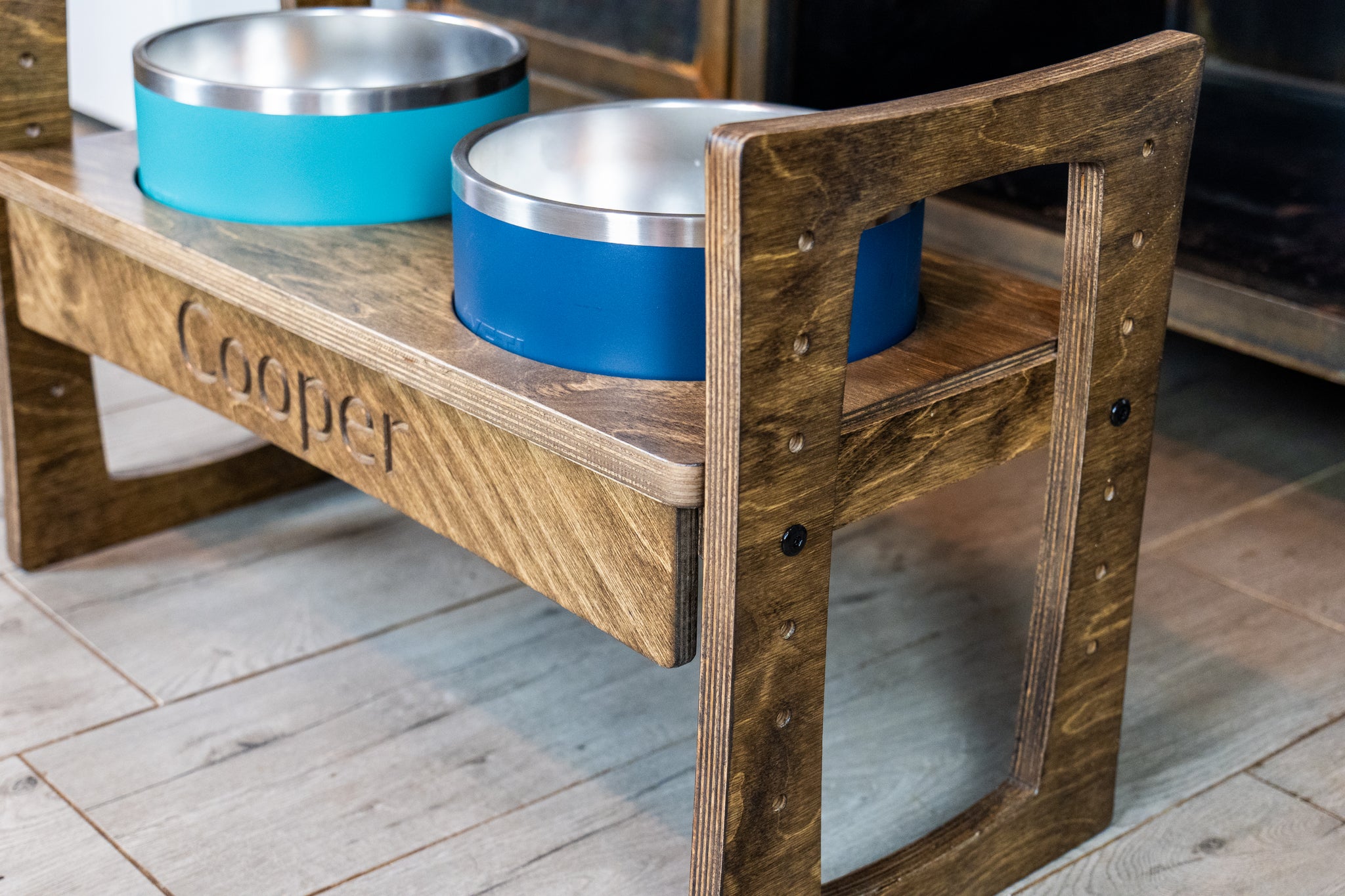 Adjustable**Puppy-Adult Yeti Raised Dog Bowl Stand || 7 Different Heig –  Woodland Steelworks