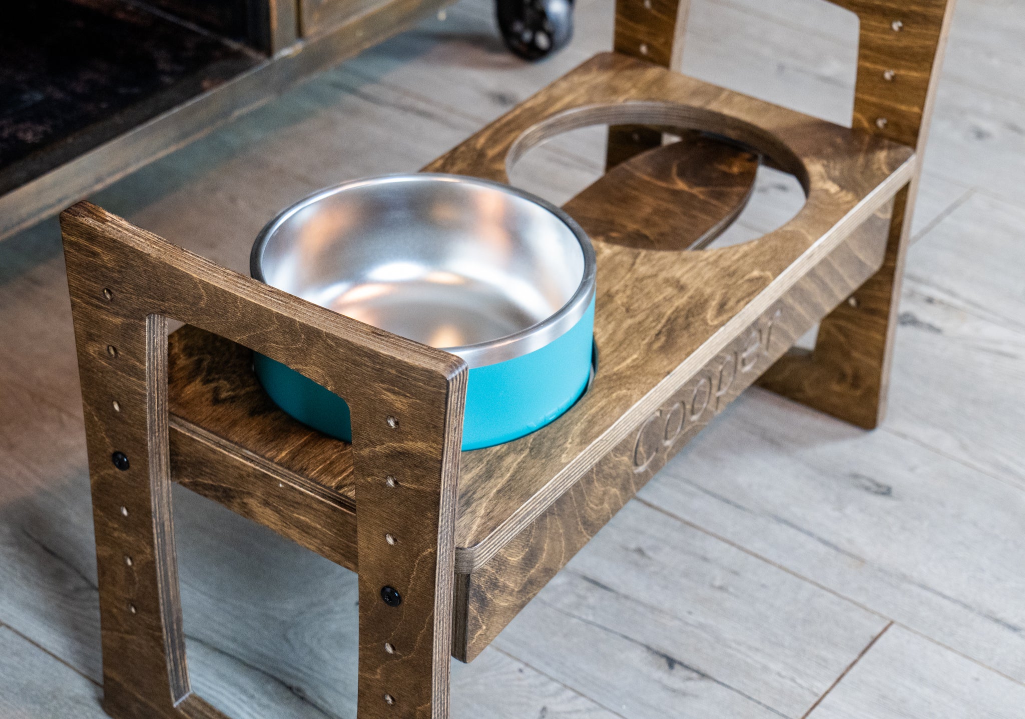 Adjustable**Puppy-Adult Yeti Raised Dog Bowl Stand || 7 Different Heig   Woodland Steelworks