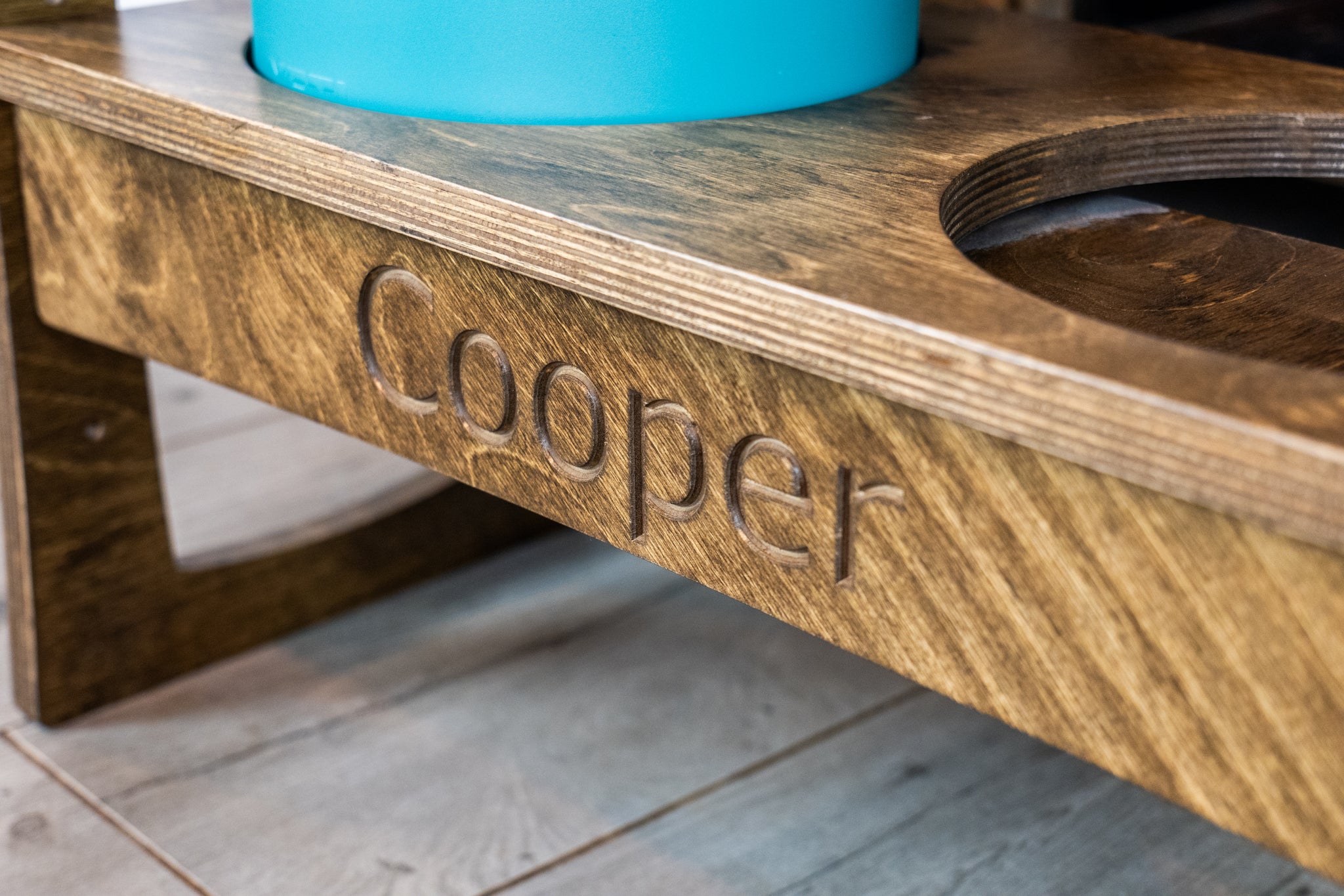 Adjustable**Puppy-Adult Yeti Raised Dog Bowl Stand || 7 Different Heig –  Woodland Steelworks